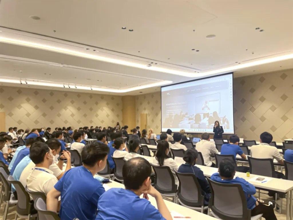 บรรยากาศการจัดสอบ English Placement Test ให้กับพนักงาน